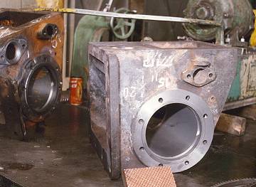 Neubau und Reparatur von Dampflok-Zylindern