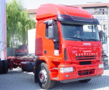Nutzfahrzeuge für Kommunen und Industrie