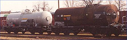 4-achsige Kesselwagen 406Ra - Uahg (RRyh) / 434R