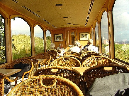 Rumänische Dieselloks aus Polen für Touristikbahn St. Kitts (Karibik)
