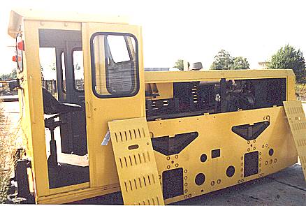 Modernisierte Diesellokomotive WLP 50 für 450 mm bis 1000 m Spurweite